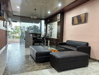 hotel dhola maru