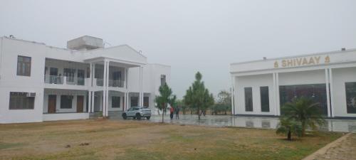 shivaay garden