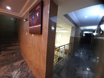 dmatel gold hotel