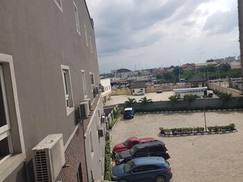 dmatel gold hotel