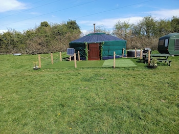 Chester Yurts Retreats,,2 star