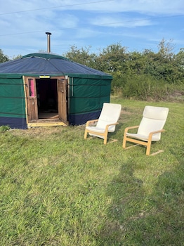 chester yurts retreats
