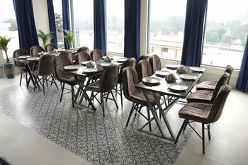 anant dhara by avyanta hotels