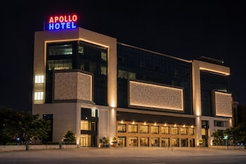 hotel apollo spring road odhav ahemdabad