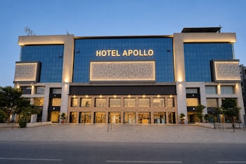 hotel apollo spring road odhav ahemdabad