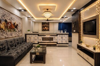 hotel apollo spring road odhav ahemdabad