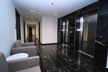 e 88 hotel
