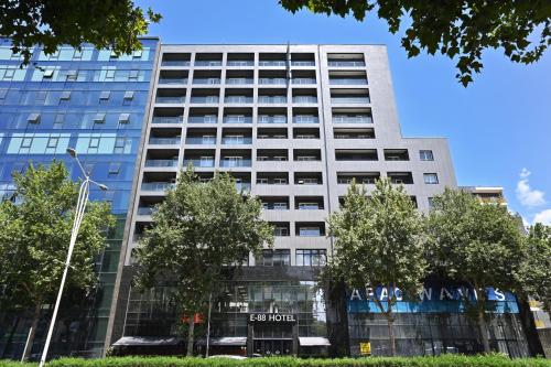 e 88 hotel
