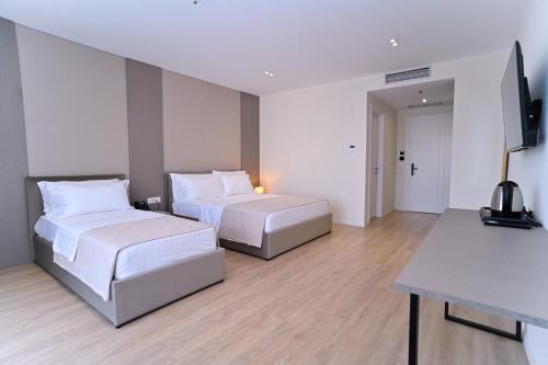 e 88 hotel