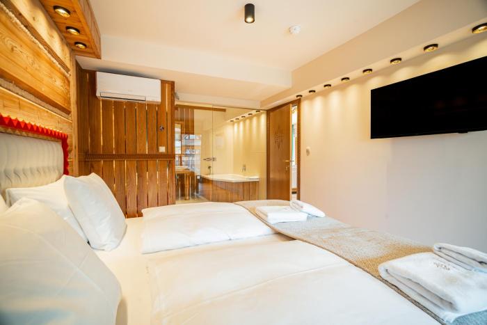mountain diamond resort