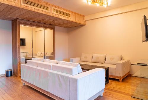mountain diamond resort