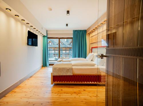 mountain diamond resort