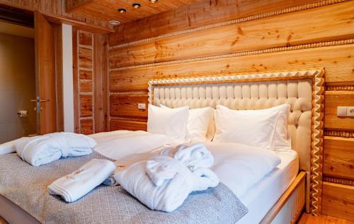 mountain diamond resort