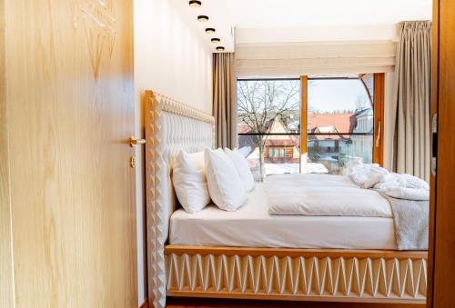 mountain diamond resort