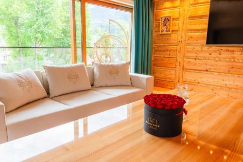 mountain diamond resort
