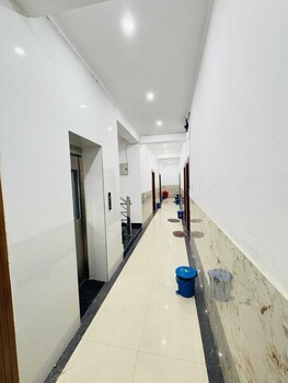 hotel vrinda nikunj dham