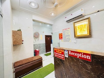 hotel vrinda nikunj dham