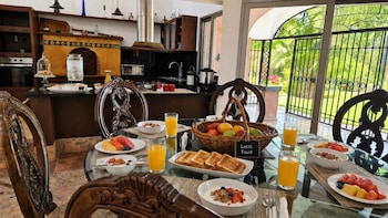 solanza hotel hacienda