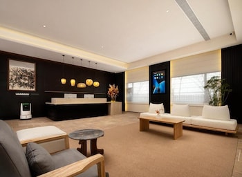 Yunmanjianye Hotel,,3 star