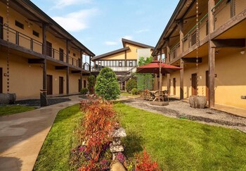 yunmanjianye hotel