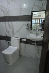 the avis resort and homestay