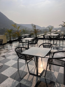 hotel rama krishna