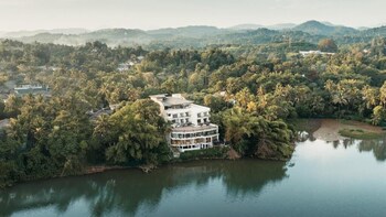 royal avenue kandy