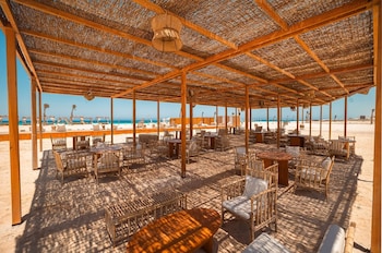 makai hotel north coast by brassbell
