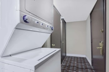 Fairbridge Inn Express Bellingham,,2 star