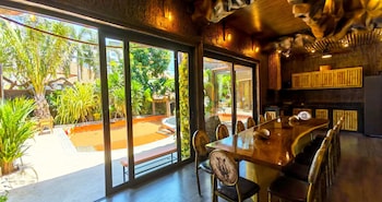 Manjiland Luxury Pool Villa Pattaya,,5 star