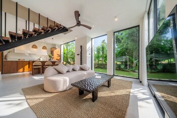 lily villas rice field view escape