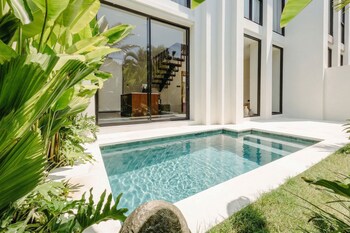 lily villas rice field view escape
