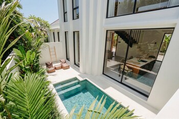 lily villas rice field view escape