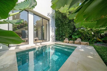 lily villas rice field view escape