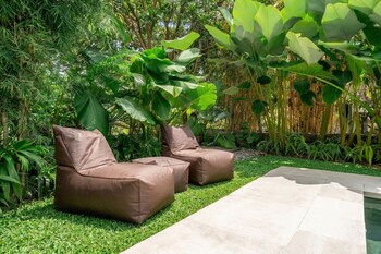 lily villas rice field view escape