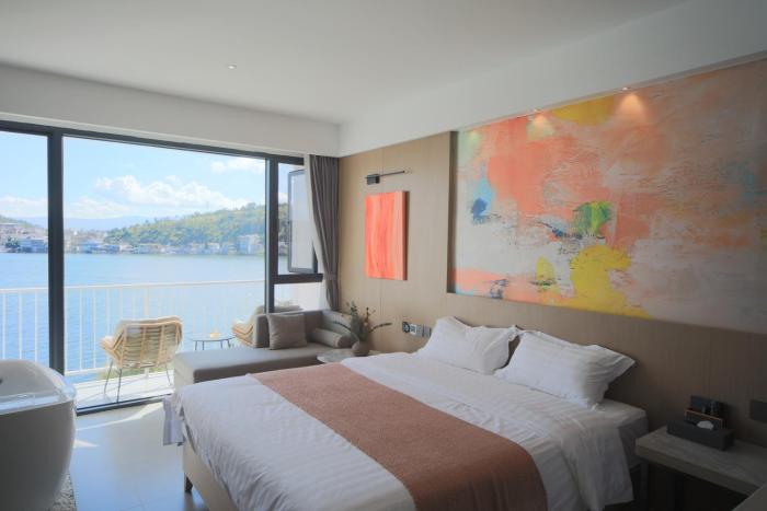 dali fish inn seaview hotel