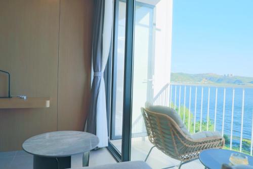 dali fish inn seaview hotel