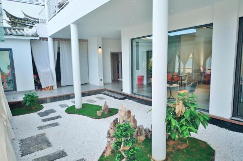 dali fish inn seaview hotel