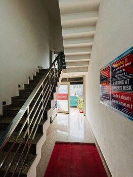 Hotel The Amaresh,,3 star