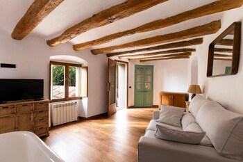 Hotel Montrubi 1771,,3 star