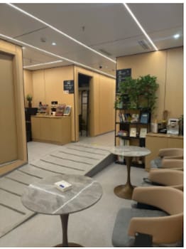 Yumian³ Hotel - Shanghai Jing'an Temple West Nanjing Road Subway Station,,3 star