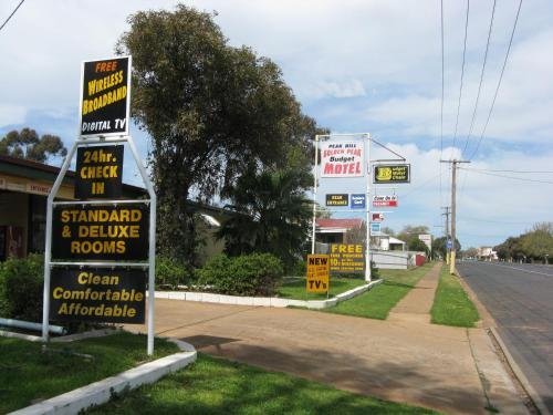 peak hill golden peak budget motel