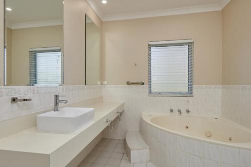 australian homestead