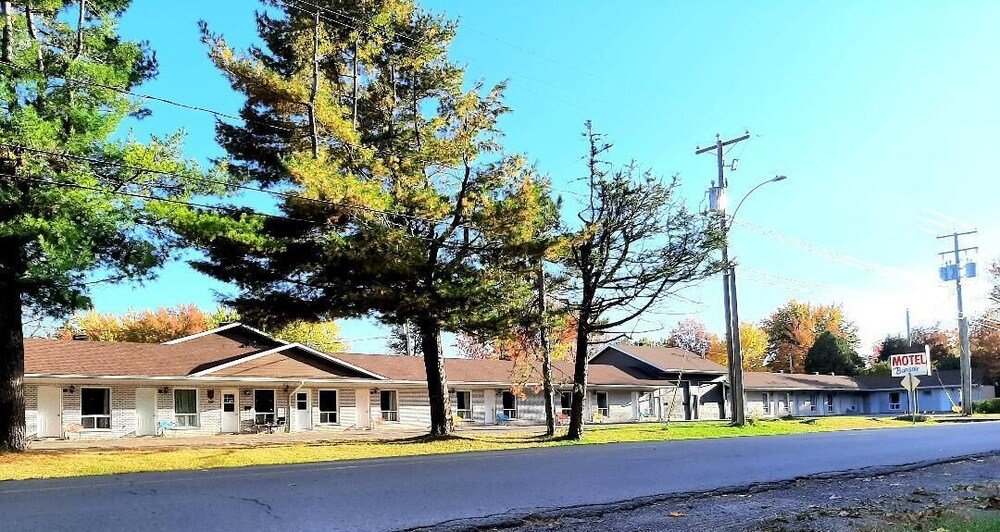 motel bonsoir