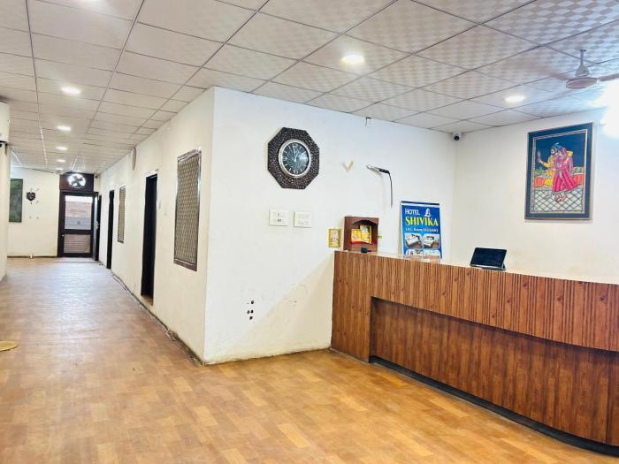 hotel shivika