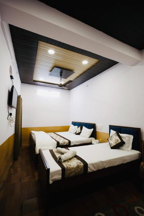 hotel shivika