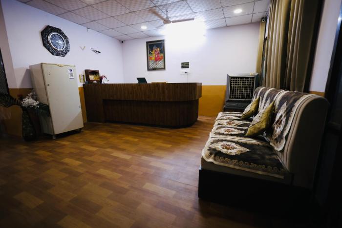 hotel shivika