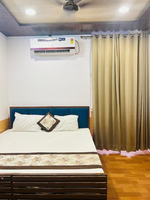 hotel shivika