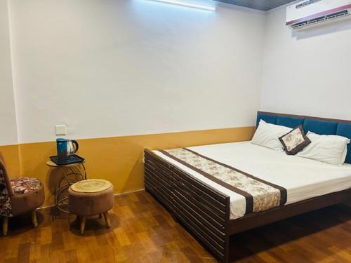 hotel shivika