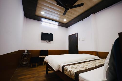 hotel shivika